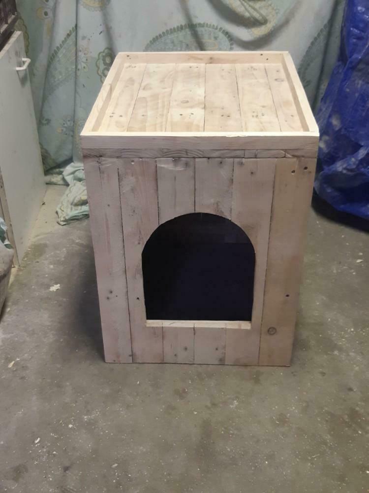 Houten kattenhuisje, Dieren en Toebehoren, Katten-accessoires, Ophalen, Nieuw