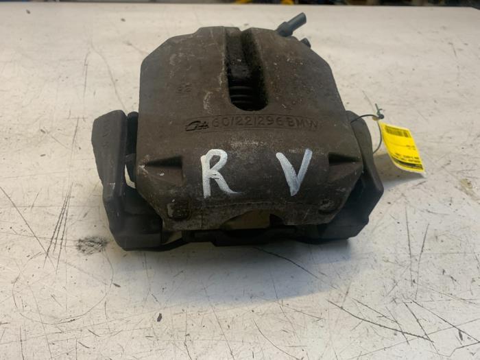 Remklauw (Tang) rechts-voor van een BMW 5-Serie, Gebruikt, -, -, Ophalen of Verzenden