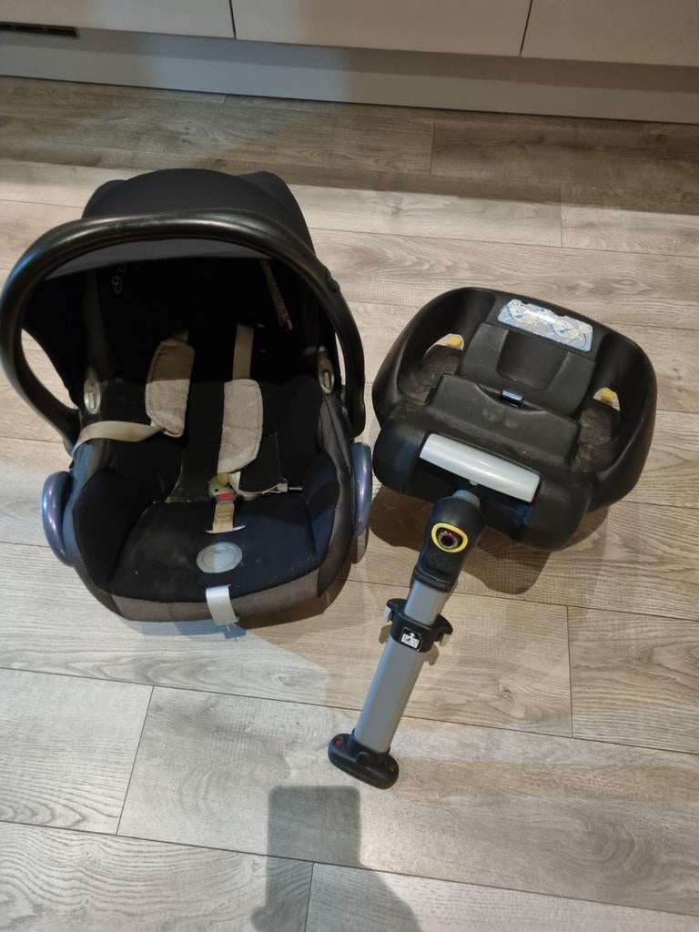 Isofix Autozitje, Kinderen en Baby's, Autostoeltjes, Gebruikt, Maxi-Cosi, 0 t/m 13 kg, Isofix, Zijbescherming, Ophalen of Verzenden