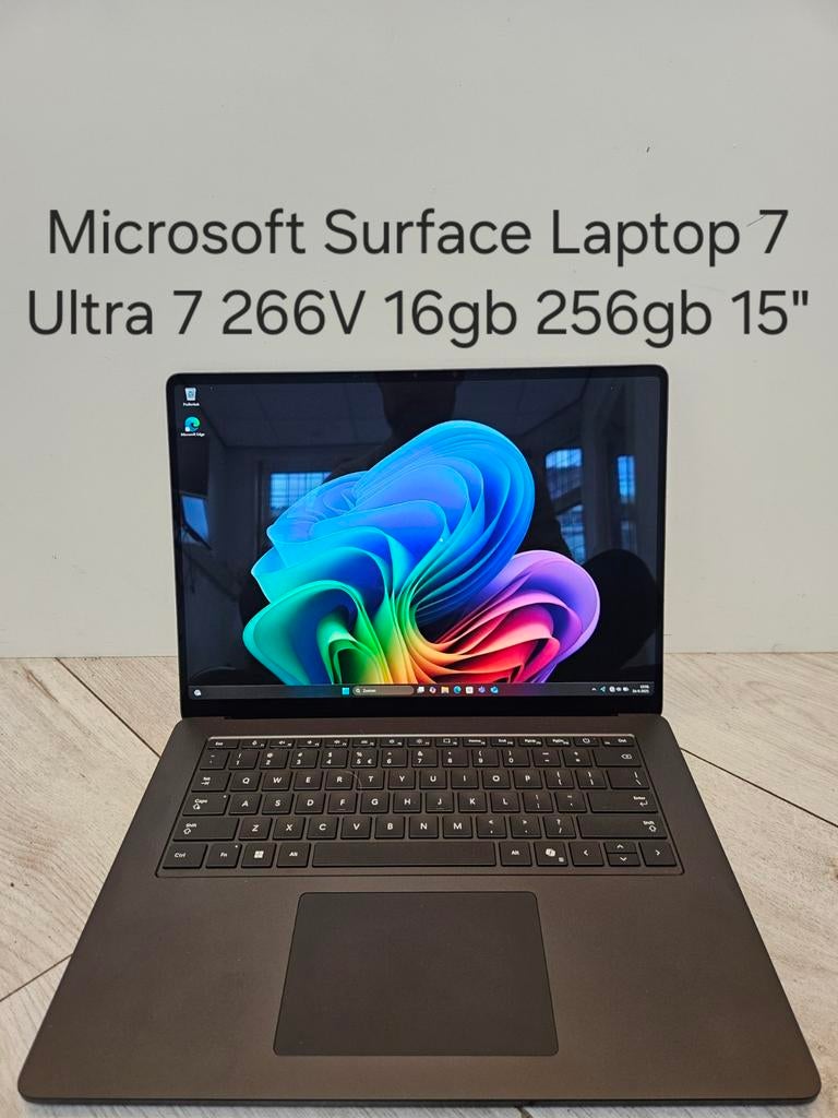Nieuw: Microsoft Surface Laptop 7 Ultra 7 266V 16gb 256gb