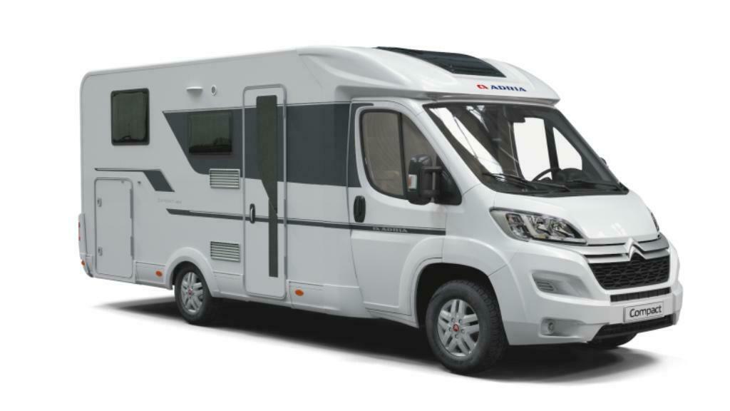 Te Huur: Camper  Adria Compact SL (212 breed) enkele bedden, Caravans en Kamperen