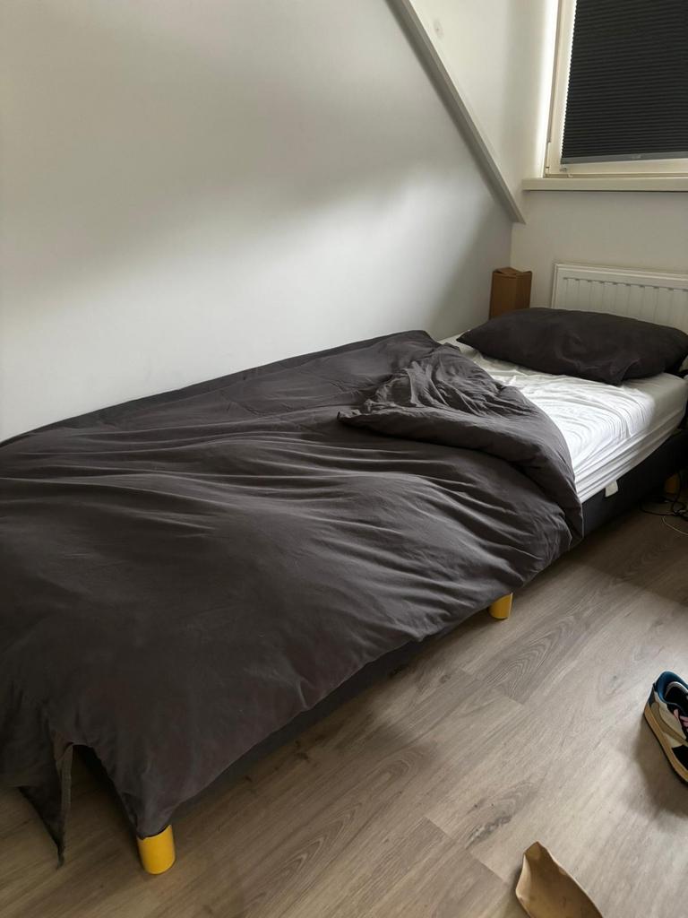 Bedframe 80x200 - Eenpersoons - grijs stof, Ophalen, Gebruikt, Eenpersoons, 80 cm