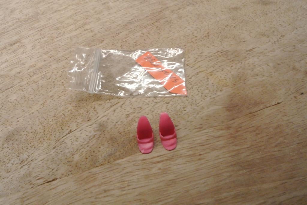 Barbie Schoentjes Philippines/ nr757, Ophalen of Verzenden, Gebruikt, Overige typen