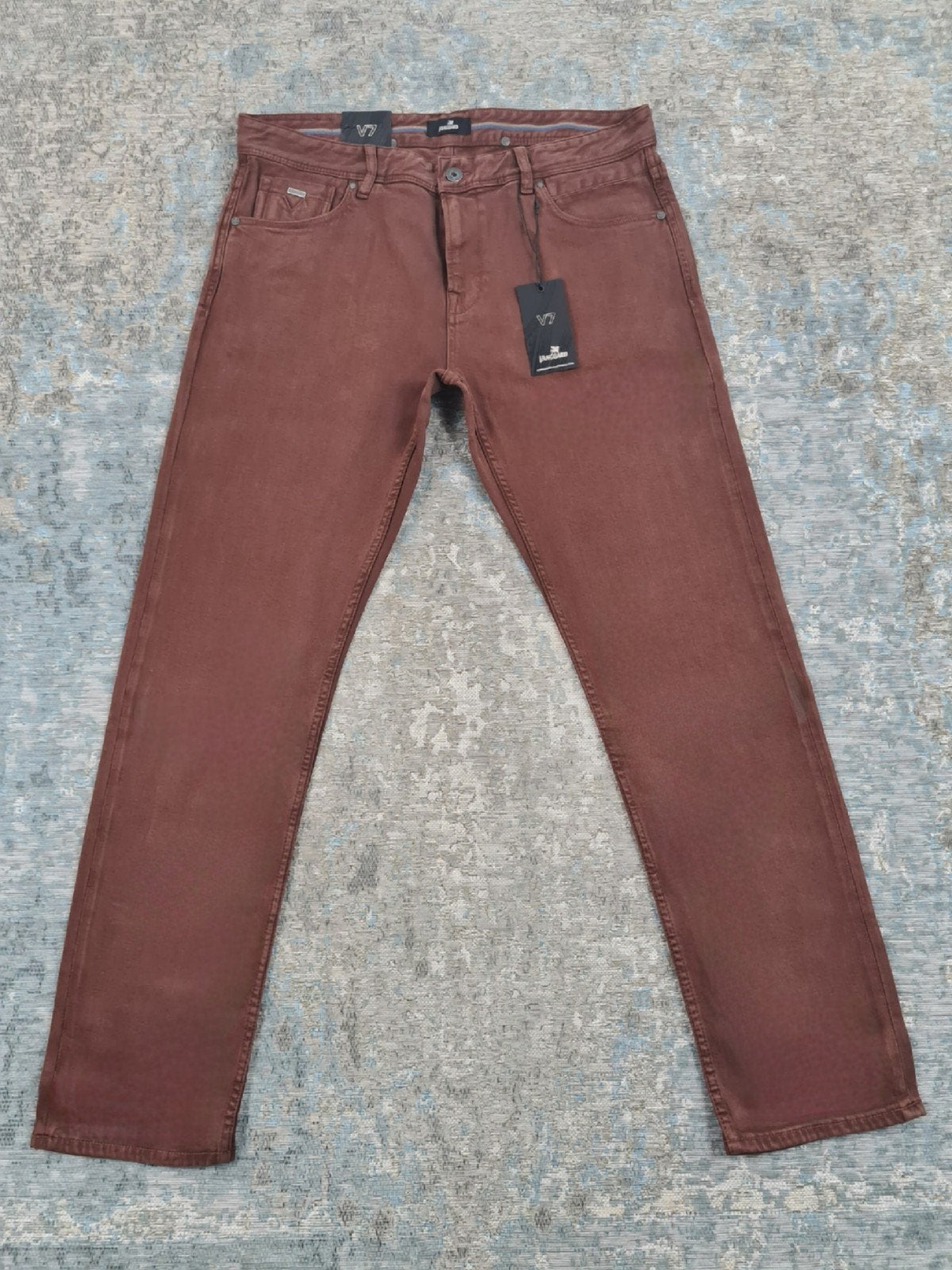Vanguard V7 Rider W35 L32 NIEUW Slim STRETCH Bronno3532

Bru, W36 - W38 (confectie 52/54), New Yorkstraat 50, 1175 RD Lijnden