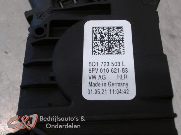 Gaspedaal van een Volkswagen Caddy, Gebruikt, -, Volkswagen, -