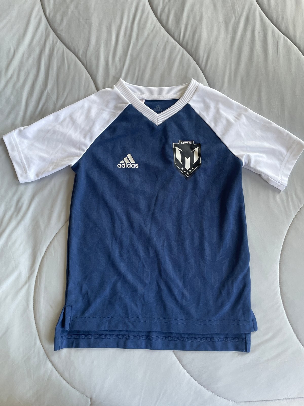 Adidas Messi voetbalshirt maat 116 (5-6 jaar), Ophalen of Verzenden, Zo goed als nieuw, Jongen, Shirt of Longsleeve