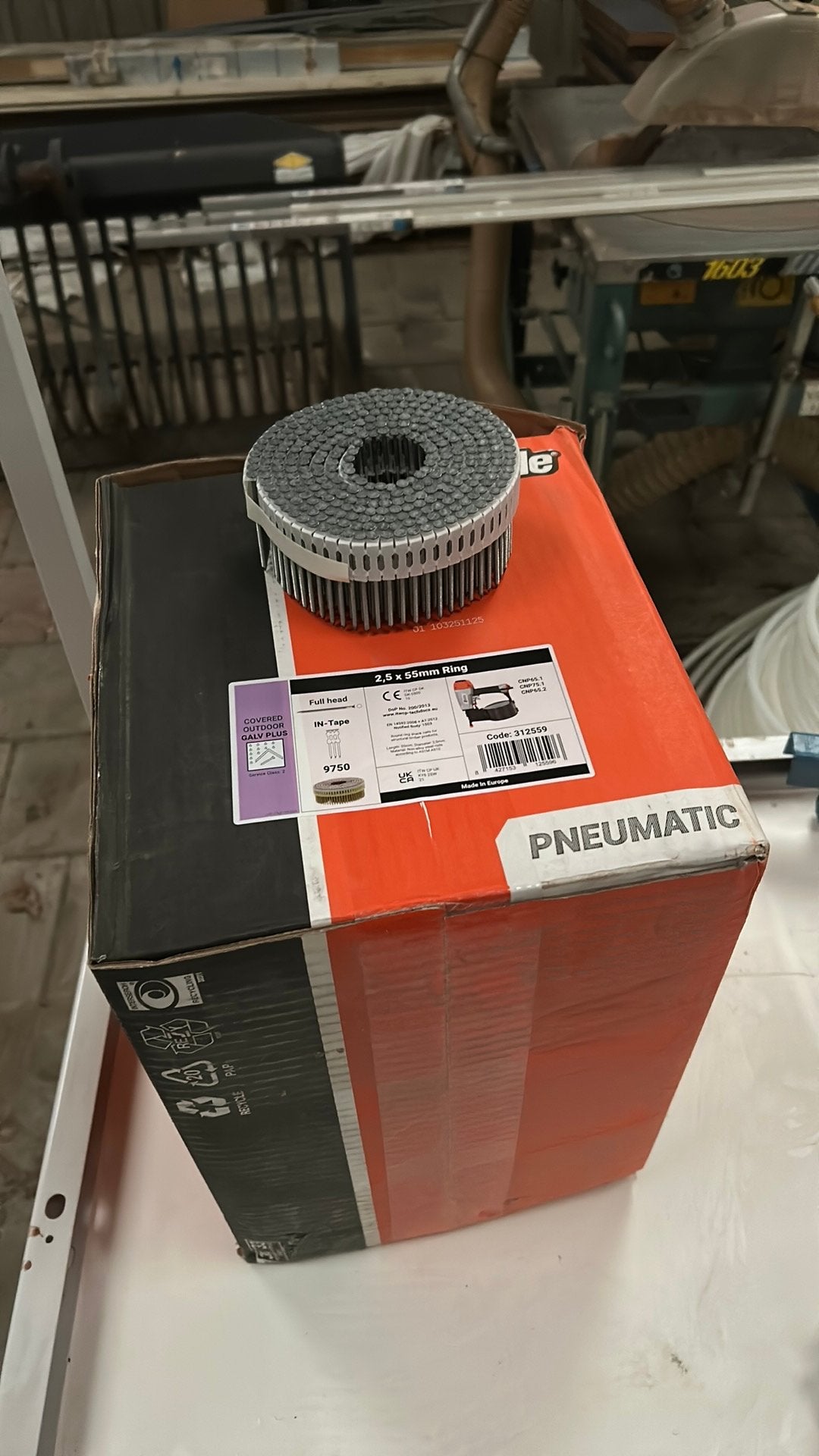 Paslode  2,5x55mm ring doos vol, Doe-het-zelf en Verbouw, Gereedschap | Handgereedschap, Ophalen, Nieuw