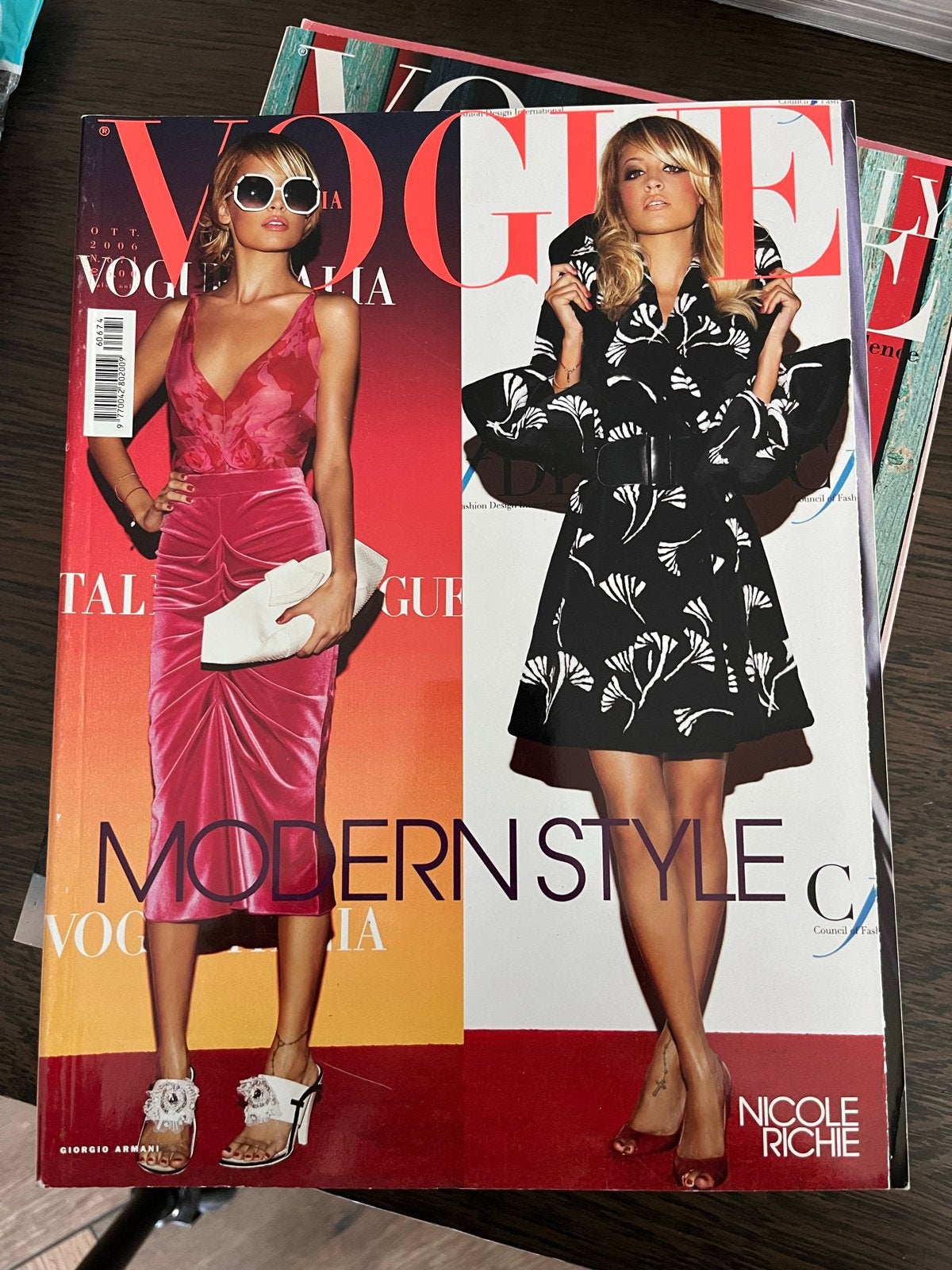 Vogue Italia 2006 Nicole Richie Kate Moss Paris Hilton Zeldz, Verzamelen, Ophalen of Verzenden, 1980 tot heden, Tijdschrift