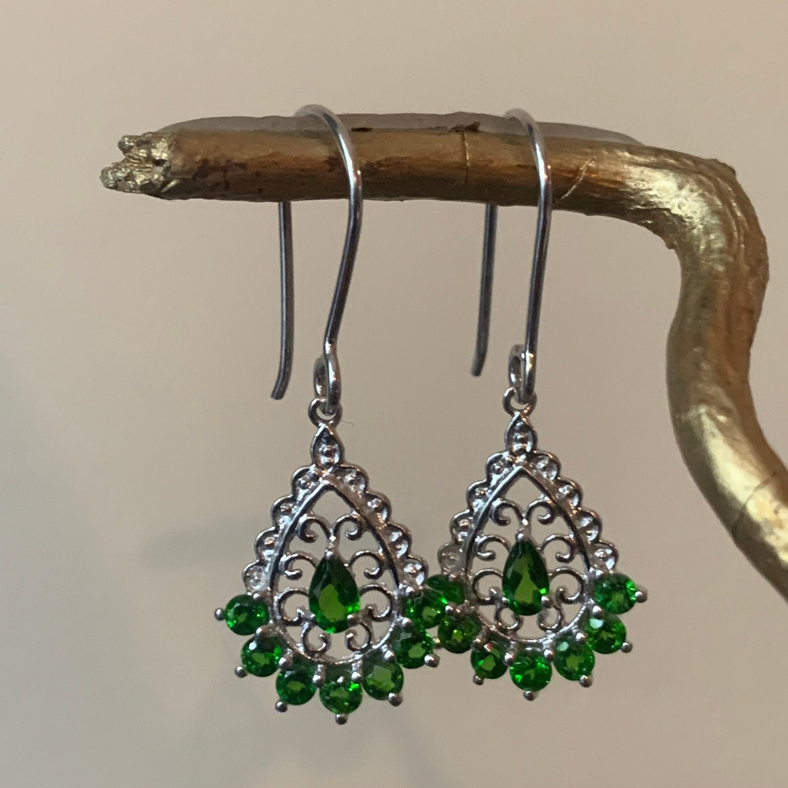 Diopsiet chroomdiopsiet beschermt geluk vreugde intuïtie, Sieraden, Tassen en Uiterlijk, Hangers, Magnolia11, Nieuw, Ophalen of Verzenden