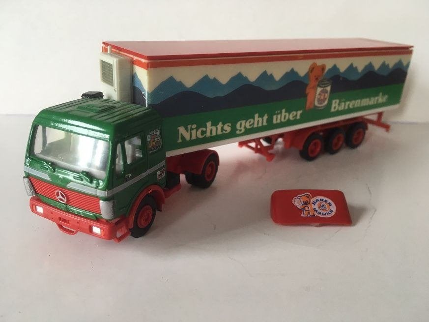 modelauto 1;87 mercedes van Herpa, Ophalen of Verzenden, Bus of Vrachtwagen, Herpa
