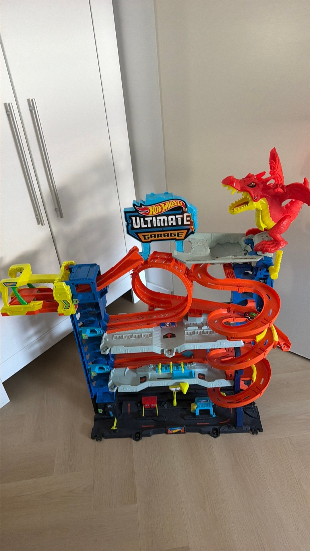 Hot wheels ultimate garage, Kinderen en Baby's, Speelgoed | Racebanen, Ophalen, Zo goed als nieuw, Handmatig, Hot Wheels