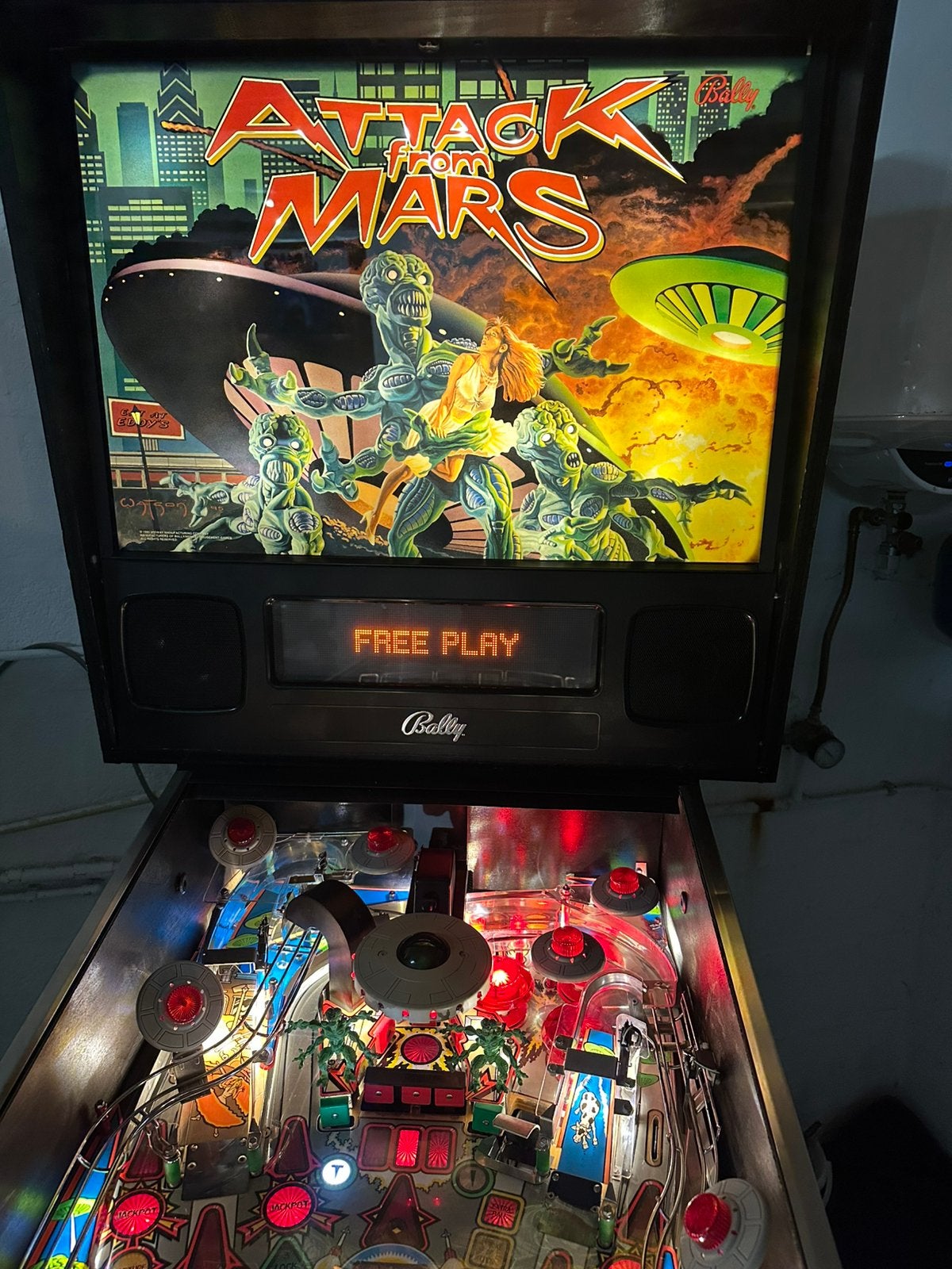 Mooie orginele Attack From Mars flipperkast, Verzamelen, Ophalen, Gebruikt, Bally, Dot-matrix