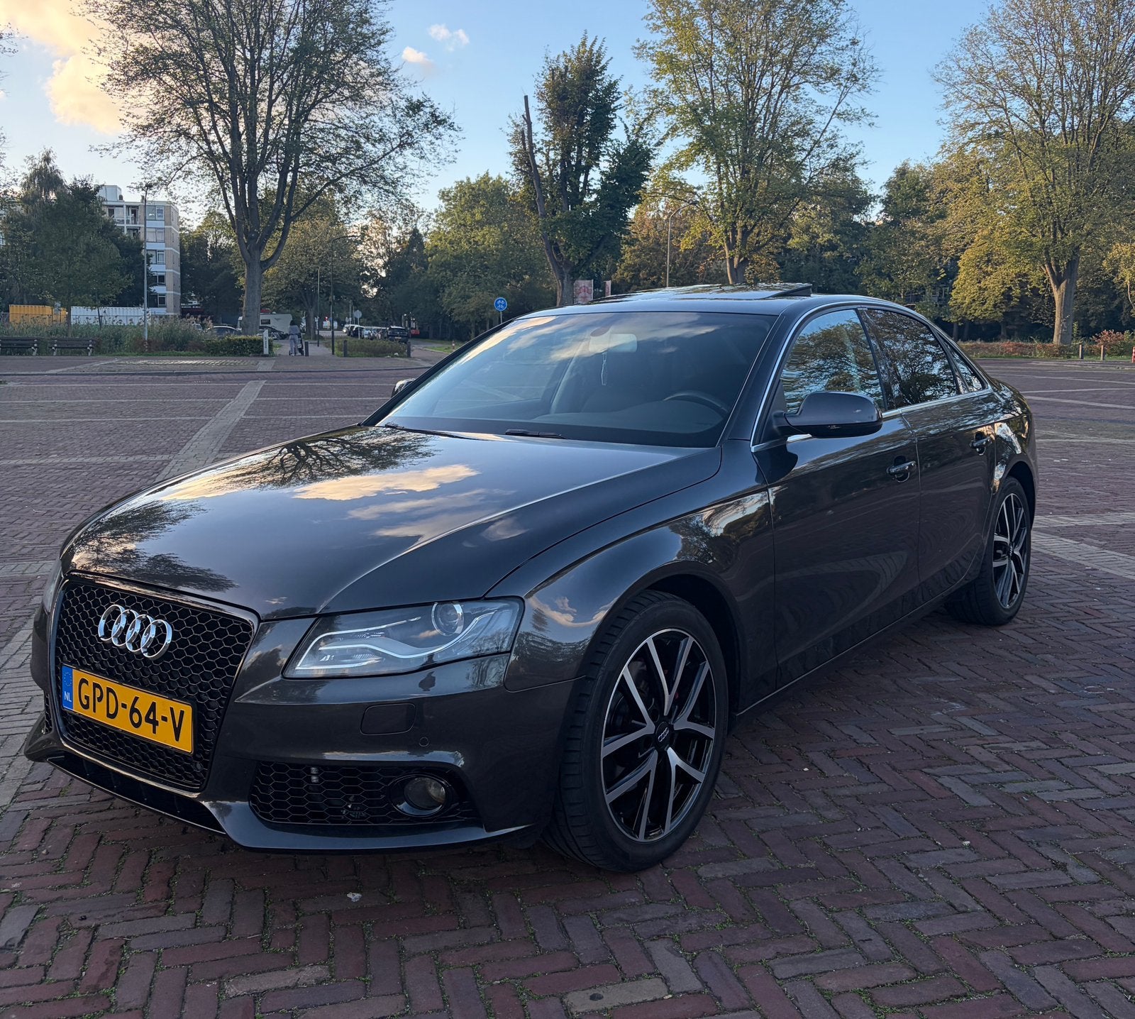 Audi A4 Limousine 1.8 benzine | 134.618 km