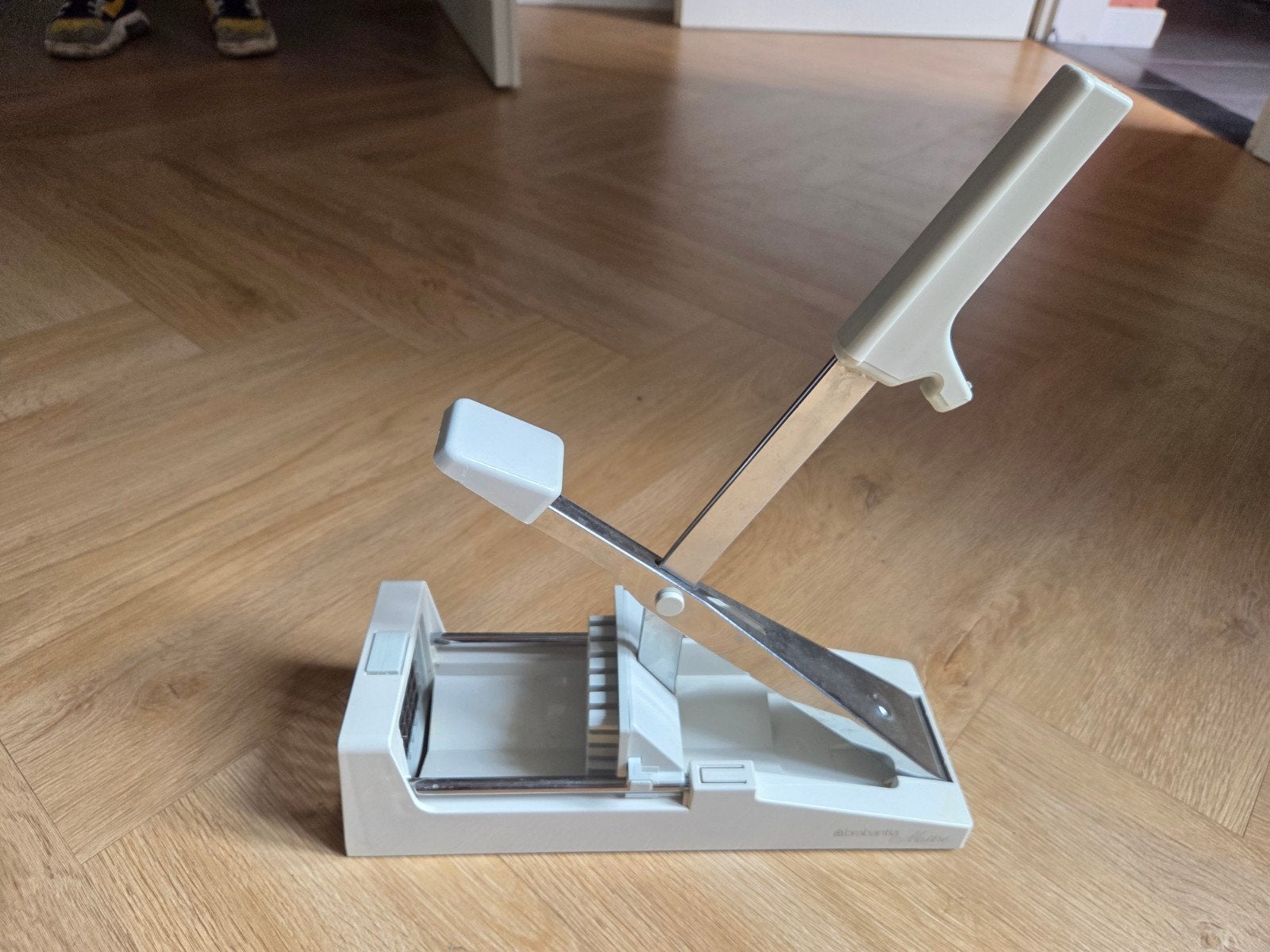 Friet- en groentesnijder, Beige, Gebruikt, Kunststof, Ophalen of Verzenden
