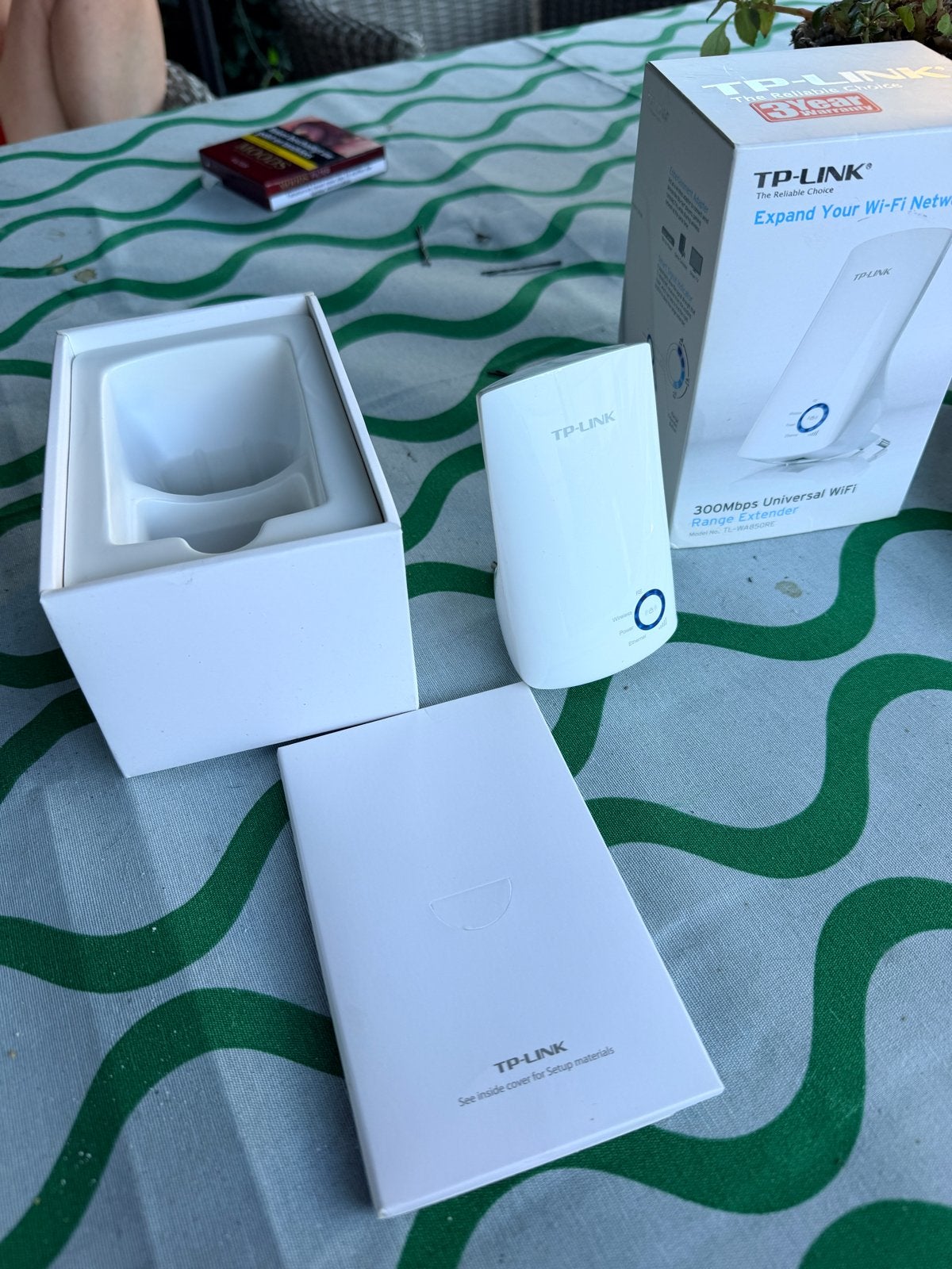 TP-Link 300Mbps WiFi Extender, Ophalen of Verzenden, Zo goed als nieuw