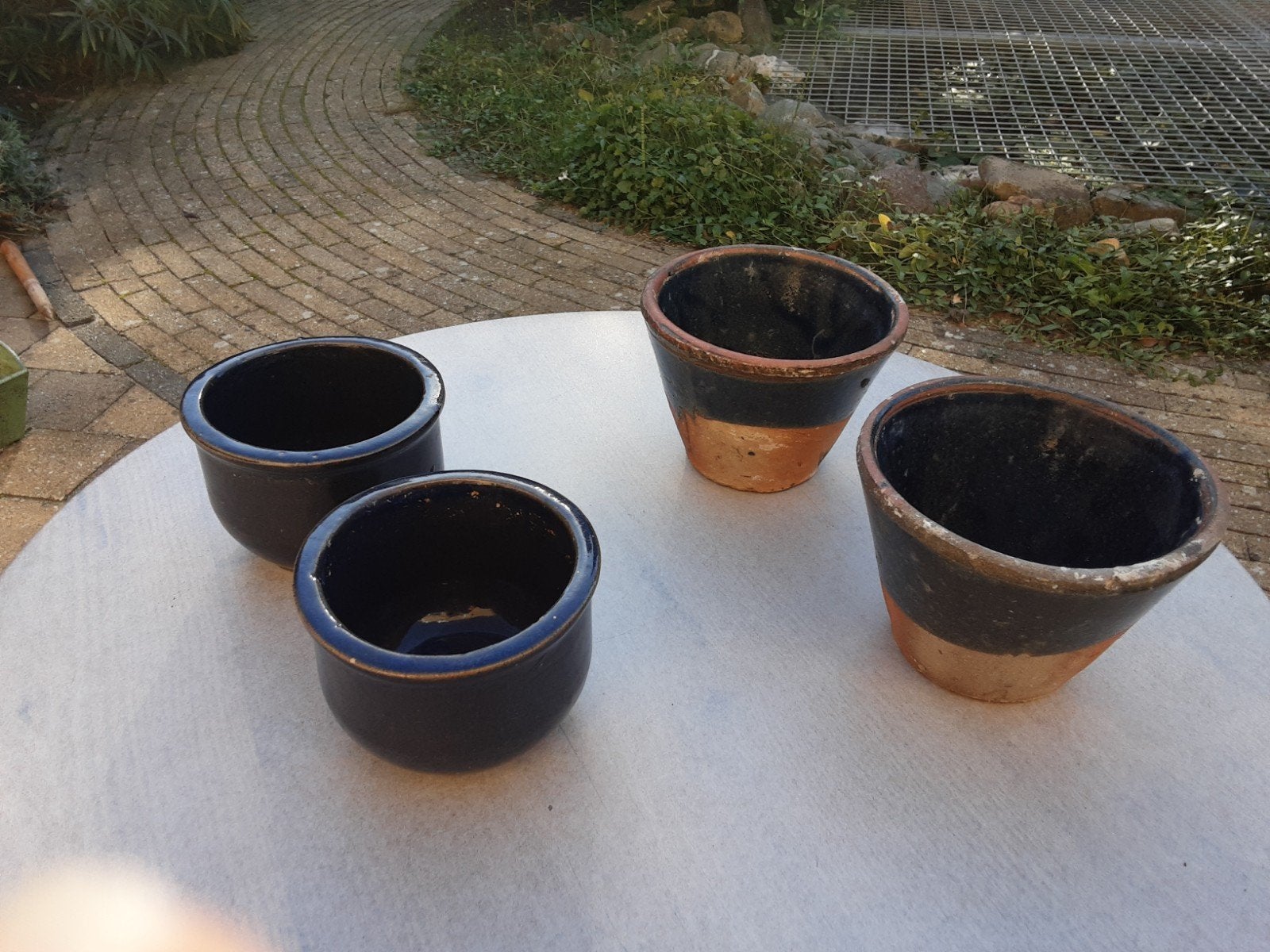 4 blauwe stenen plantenpotjes, 2x 10 cm, 2x 8 cm hoog, Ophalen, Gebruikt