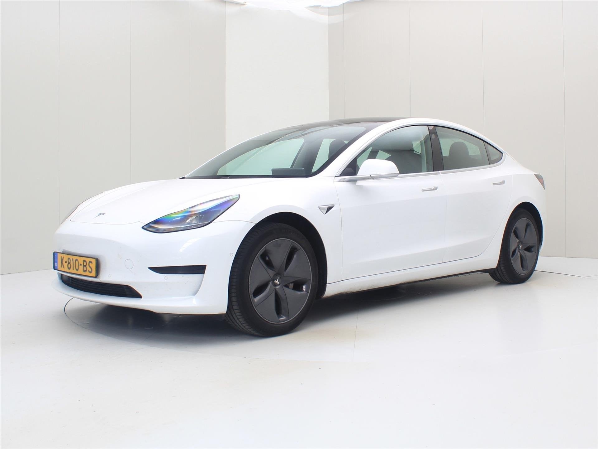 Tesla Model 3 Standard RWD Plus 89.6% SoH [ LFP ACCU+AUTOPIL, Auto's, Tesla, Automaat, Gebruikt, Zwart, Wit