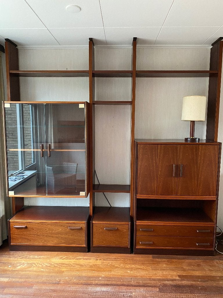 Hülsta gütegesichert kast, Ophalen, Gebruikt, Met deur(en), 200 cm of meer