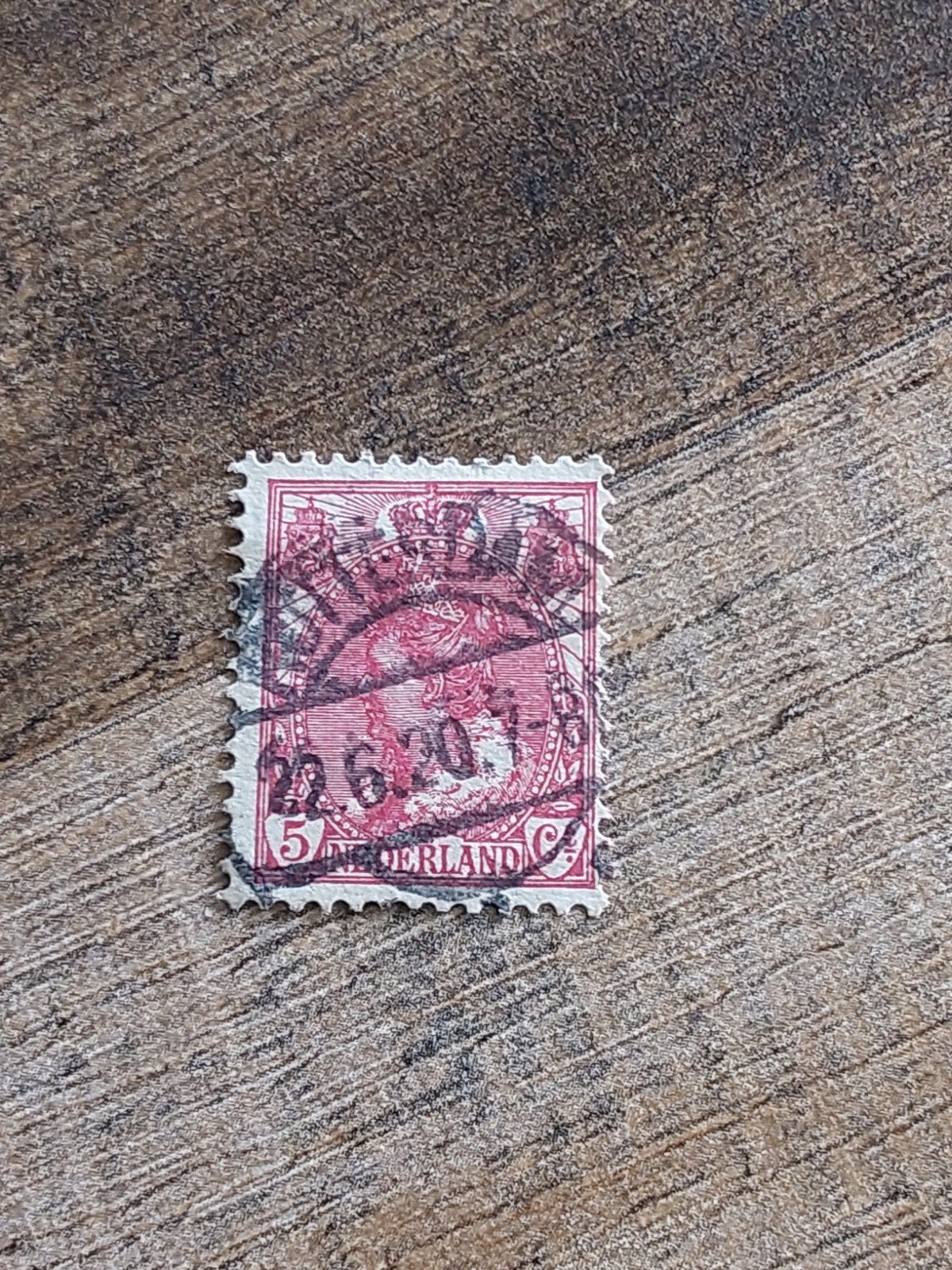 Nvph 60 Koningin Wilhelmina bontkraag.  Gestempeld Rotterdam, Ophalen of Verzenden