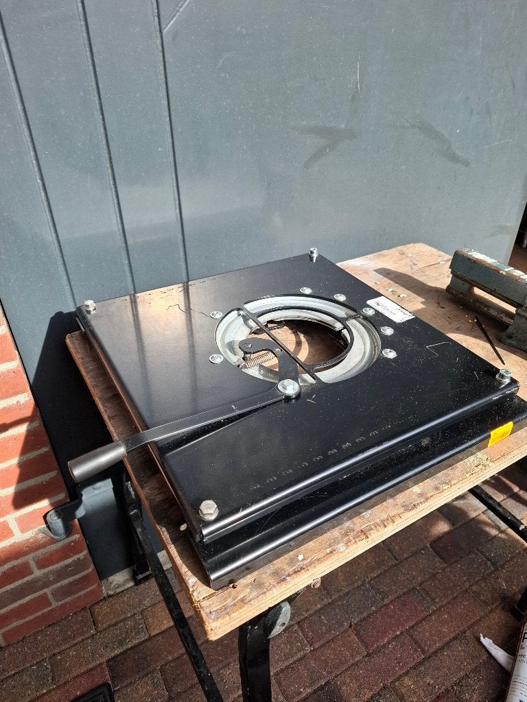 Aguti draaiplateau voor VW T5 / T6, Ophalen, Zo goed als nieuw