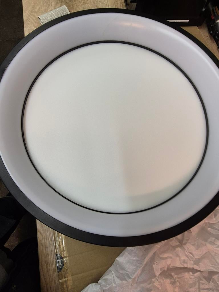Grote Elgo Smart LED Plafondlamp - RGB & Tunable White, Ophalen of Verzenden, Gebruikt, Overige materialen, Modern, Smart Home