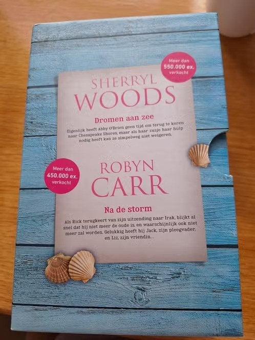 Sherryl Woods - Feelgood zomerbox (4-in-1) h, Boeken, Ophalen of Verzenden, Zo goed als nieuw, Diverse auteurs, Wereld overig
