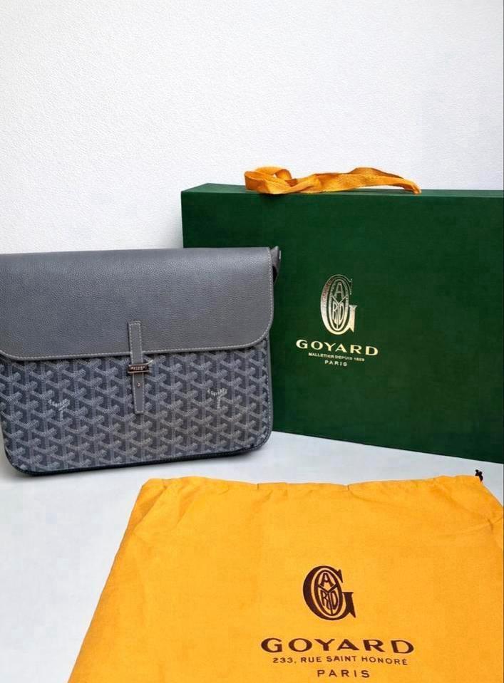 Goyard Coursir Messenger Bag Grijs - Luxe Schoudertas, Sieraden, Tassen en Uiterlijk, Tassen | Schoudertassen, Overige merken