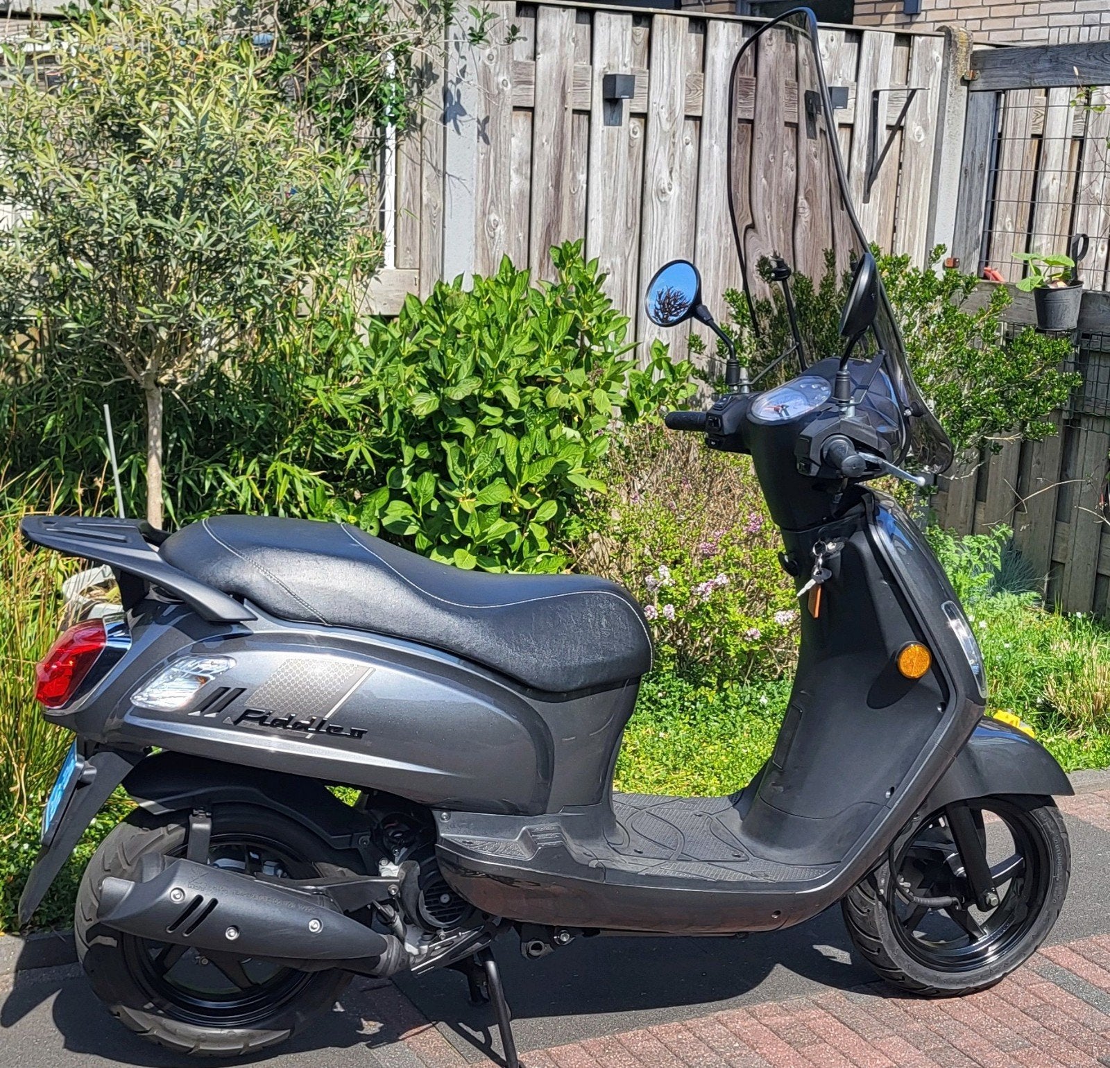 sym fiddle 50i bj 2023 snoerscooter 3514km, Ophalen, Zo goed als nieuw