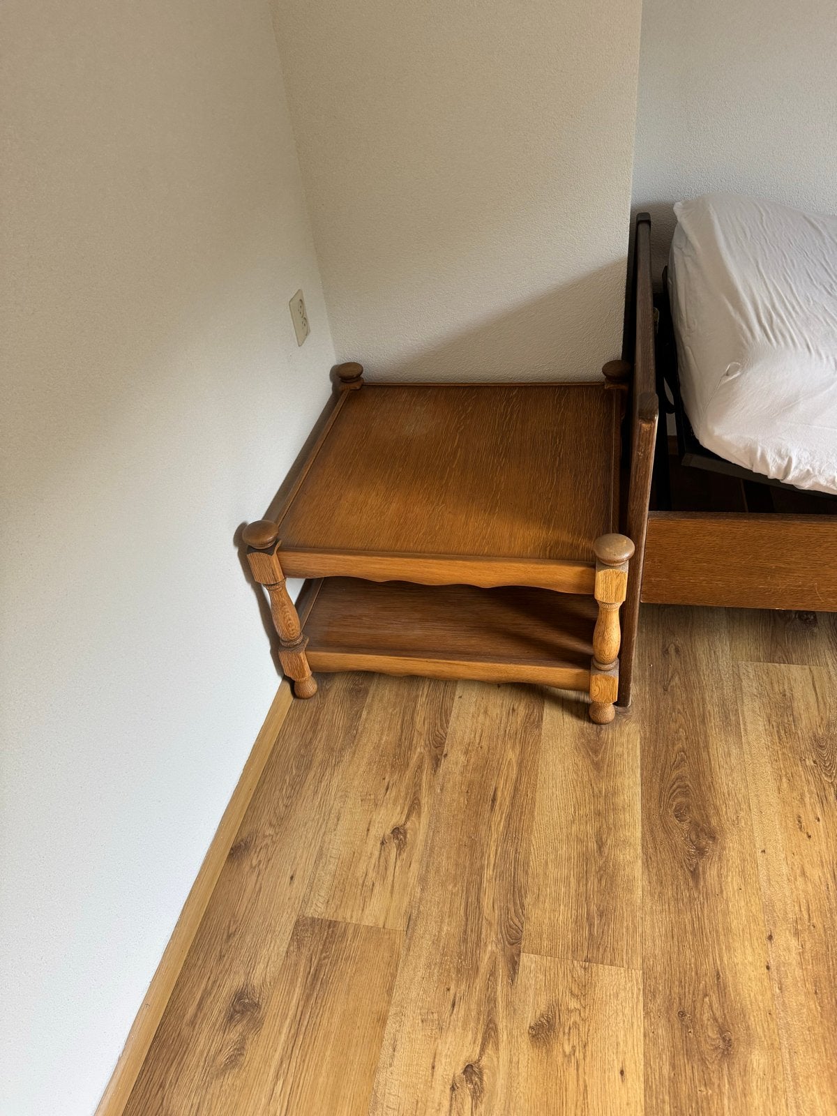 Houten salontafel / bijzettafel, Huis en Inrichting, Ophalen, Gebruikt, Vierkant, 50 tot 100 cm