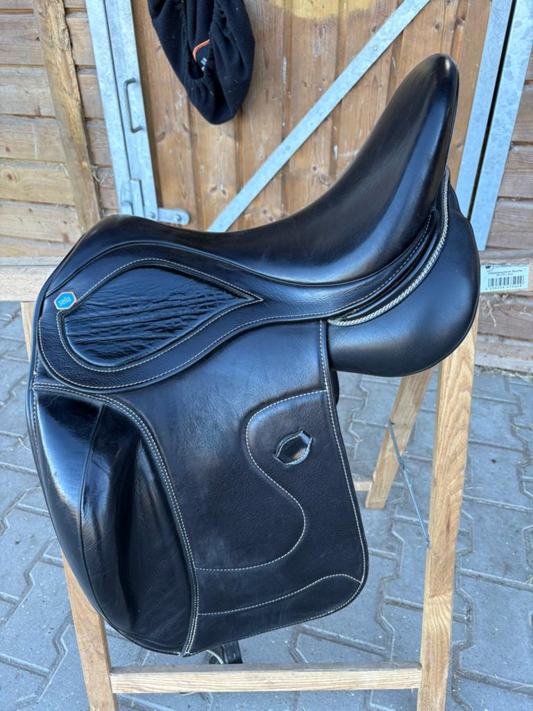 Sella dressuurzadel, Dieren en Toebehoren, Paarden en Pony's | Zadels, Ophalen of Verzenden, Zo goed als nieuw, Dressuur