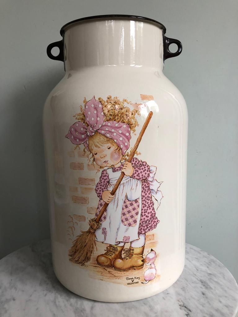 Vintage Retro Sarah Kay melkbus emaille, jaren 70, 41 cm., Ophalen of Verzenden