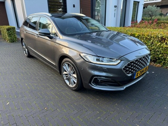 Ford Mondeo Wagon 2.0 IVCT HEV Vignale, Pano, Leder, Stoelve, Auto's, Dealer onderhouden, Gebruikt, 4 cilinders, Mondeo