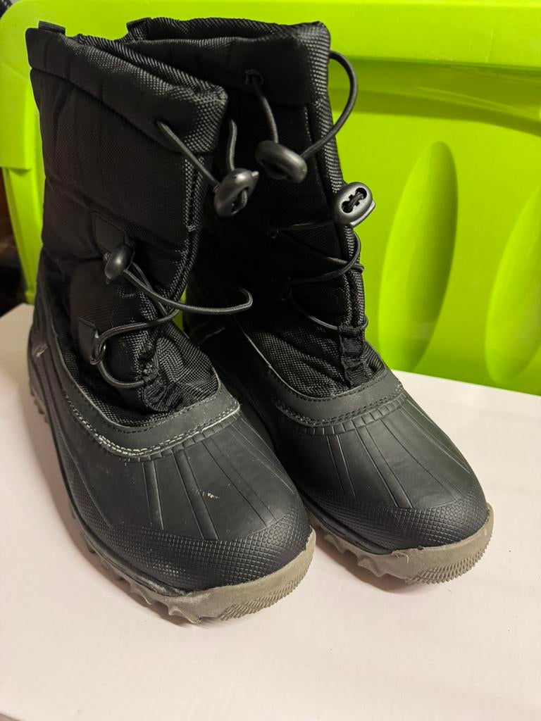 Snowboots maat 42/8, Ophalen of Verzenden, Zo goed als nieuw, Jongen of Meisje, Laarzen