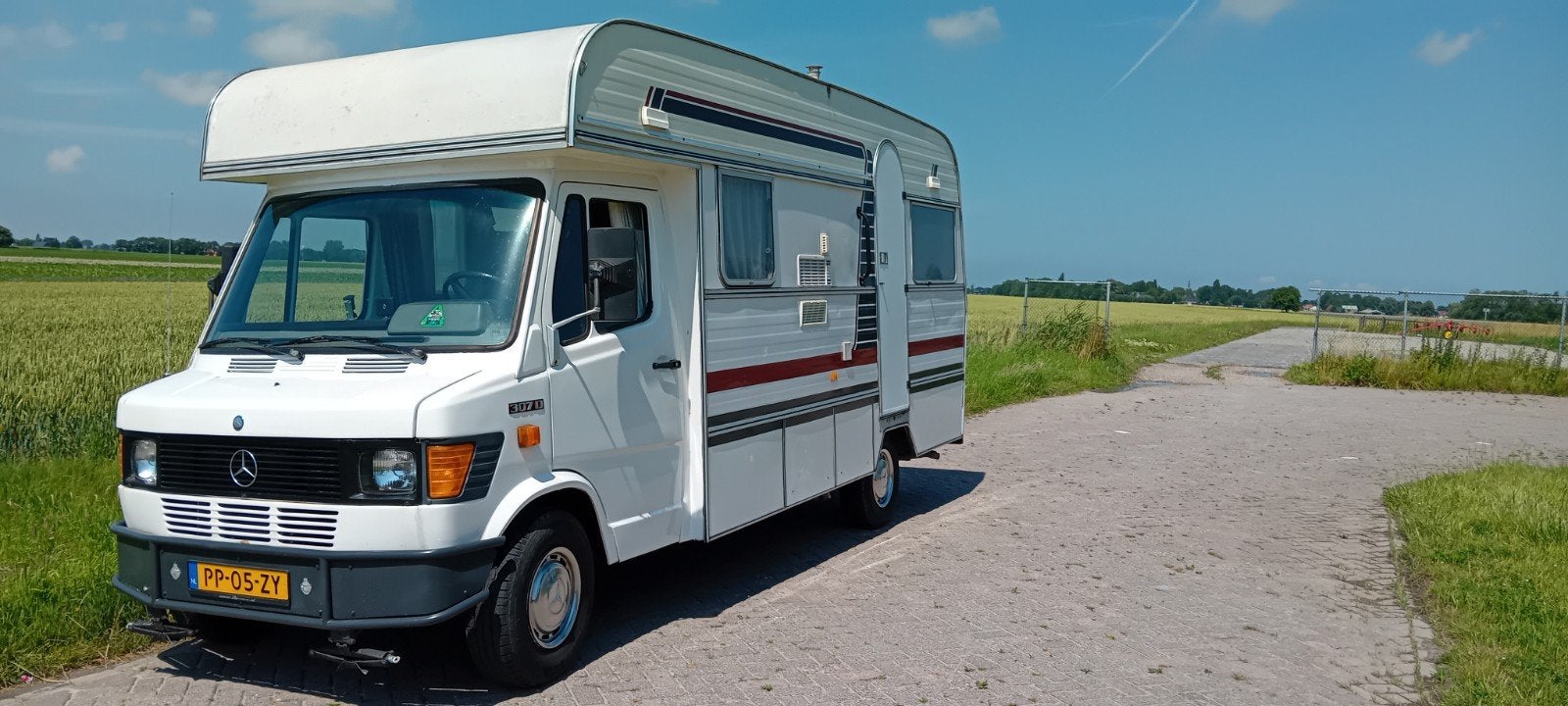 Caravans And Camping Mercedes-Benz
