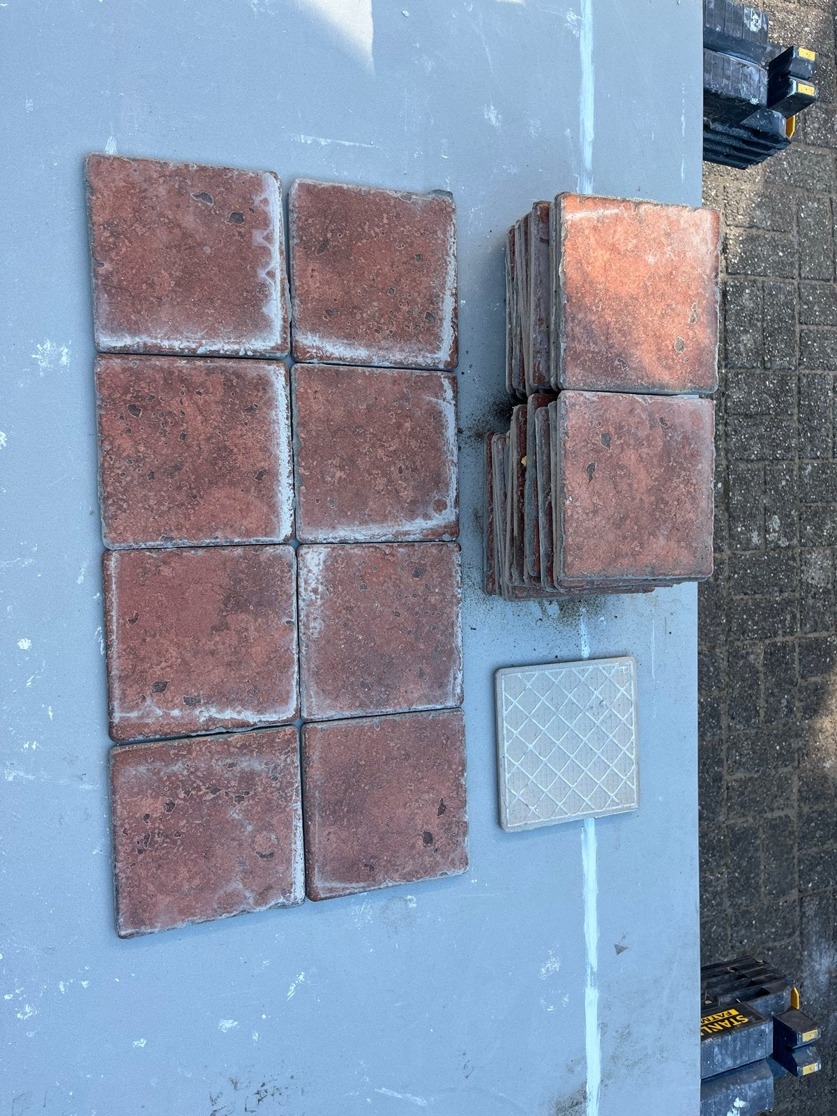Oude terracotta tegels - 36 stuks, Doe-het-zelf en Verbouw, Ophalen, Overige materialen, Gebruikt, 20 tot 40 cm