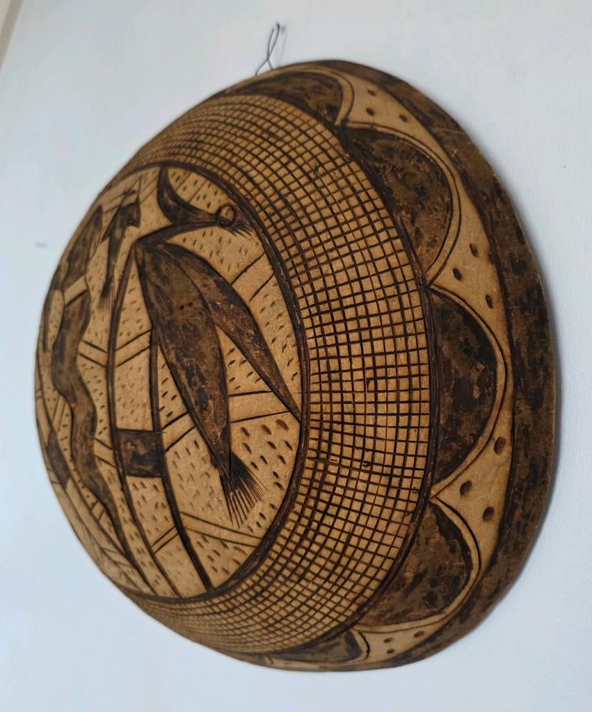 Decoratieve Kalabas Kom met Unieke Graveringen - 41x37x12 cm, Ophalen of Verzenden