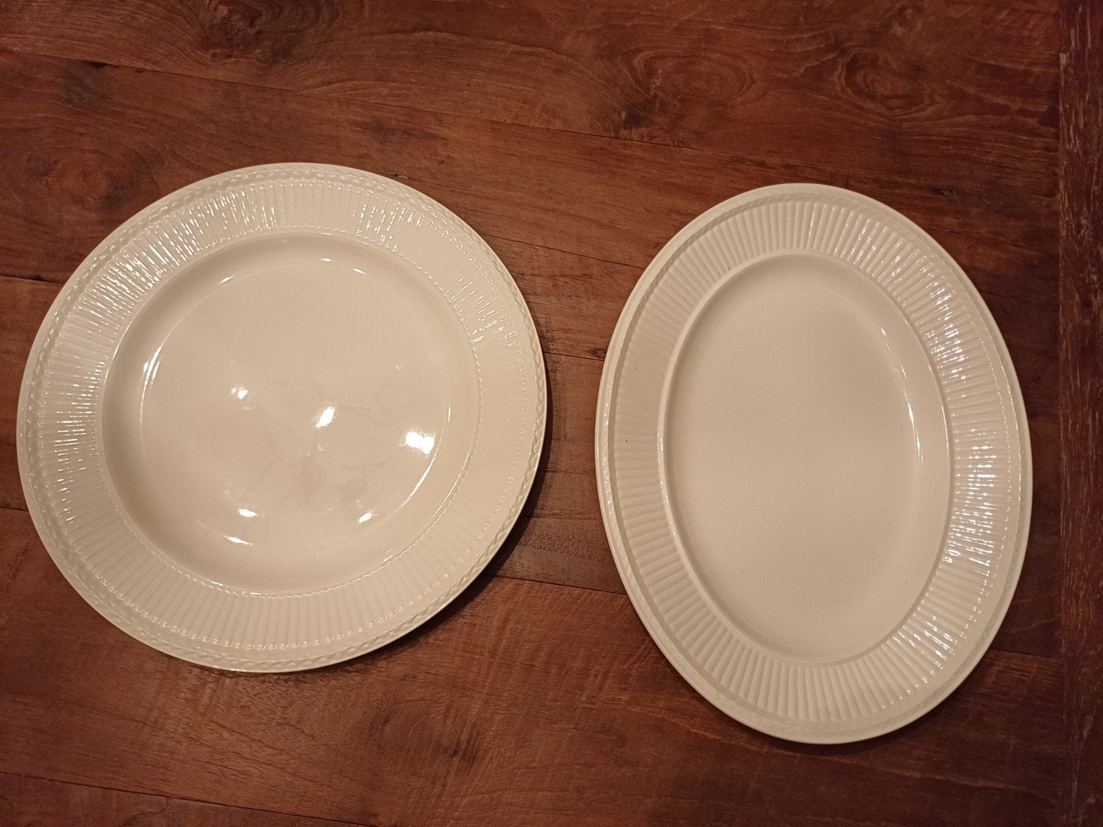 Wedgwood Serveerschalen: Rond en Ovaal, Ophalen, Klassiek, Schaal of Schalen, Zo goed als nieuw