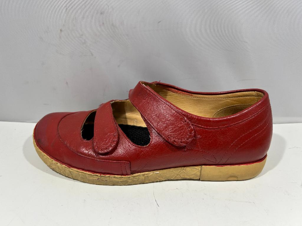Durea, maat 38.5 G, stevige rode schoenen, Durea, Verzenden, Sandalen of Muiltjes, Gedragen