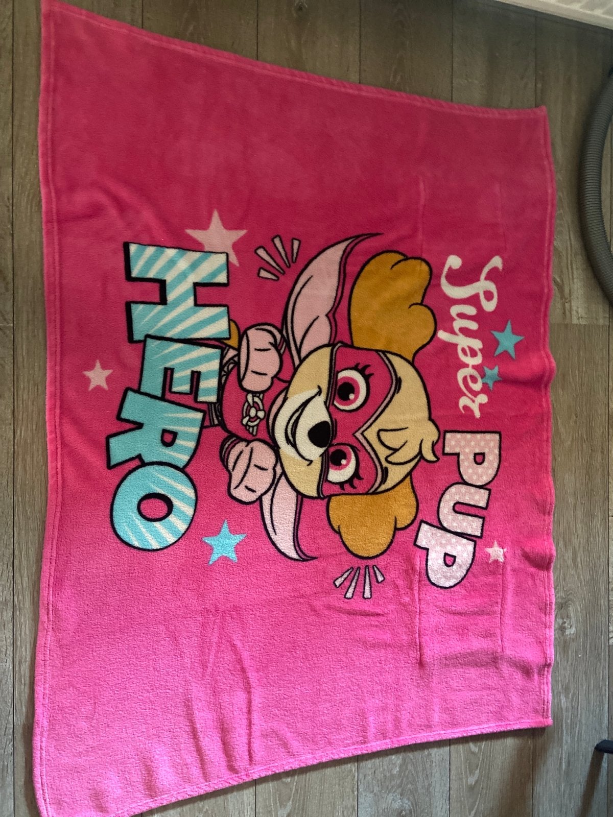 Paw Patrol Skye Super Pup Handdoek Roze, Ophalen of Verzenden, Gebruikt
