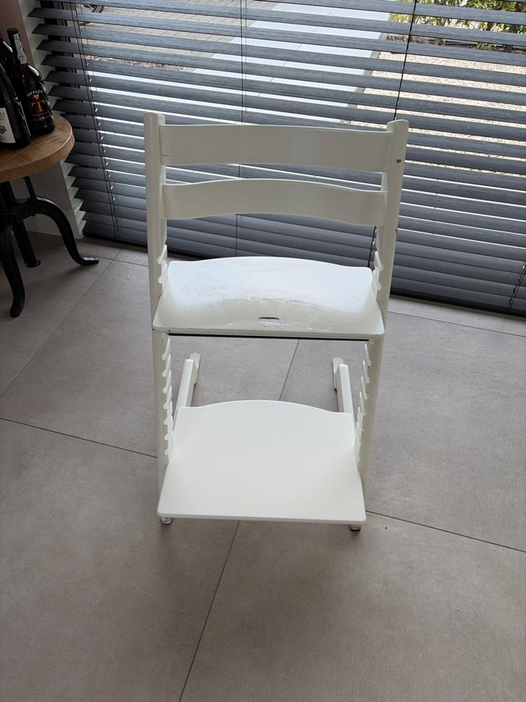 Witte meegroeistoel - Stokke Tripp Trapp, Ophalen of Verzenden, Zo goed als nieuw, Meegroeistoel, Aanschuifbaar