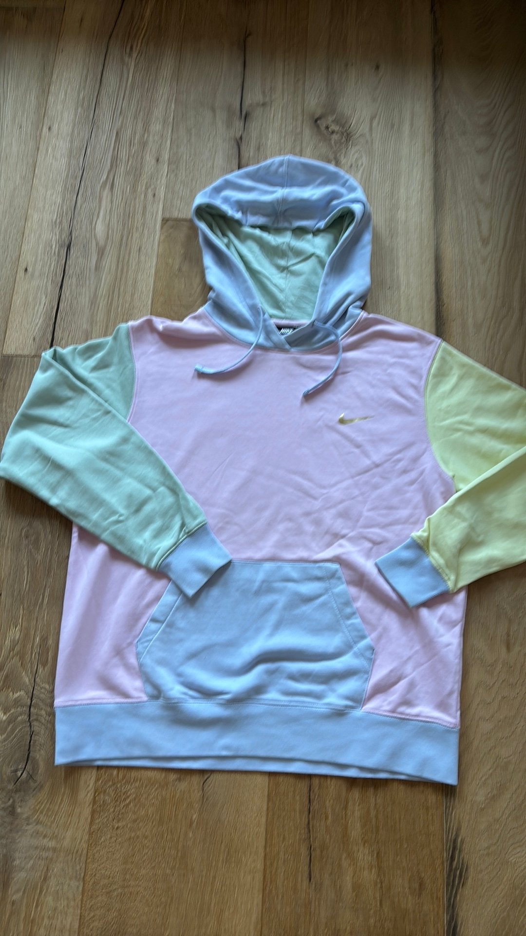 NIKE sweater M nieuw apart multicolor warm, Verzenden, Nieuw, Maat 38/40 (M), Overige kleuren