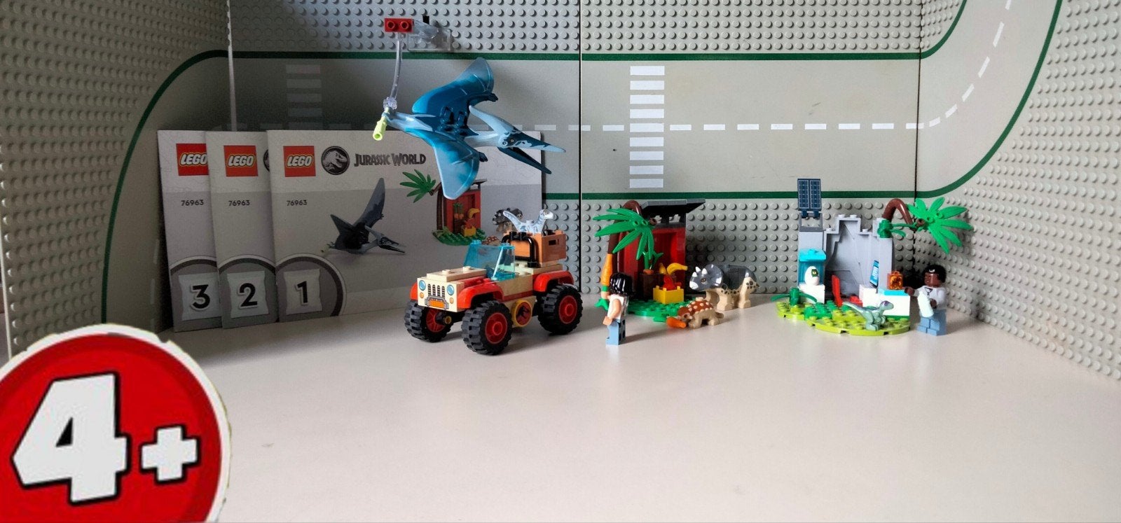 LEGO Jurassic World Reddingscentrum voor Babydinosaurussen -, Compleet, Jurassic World, Lego, Ophalen of Verzenden