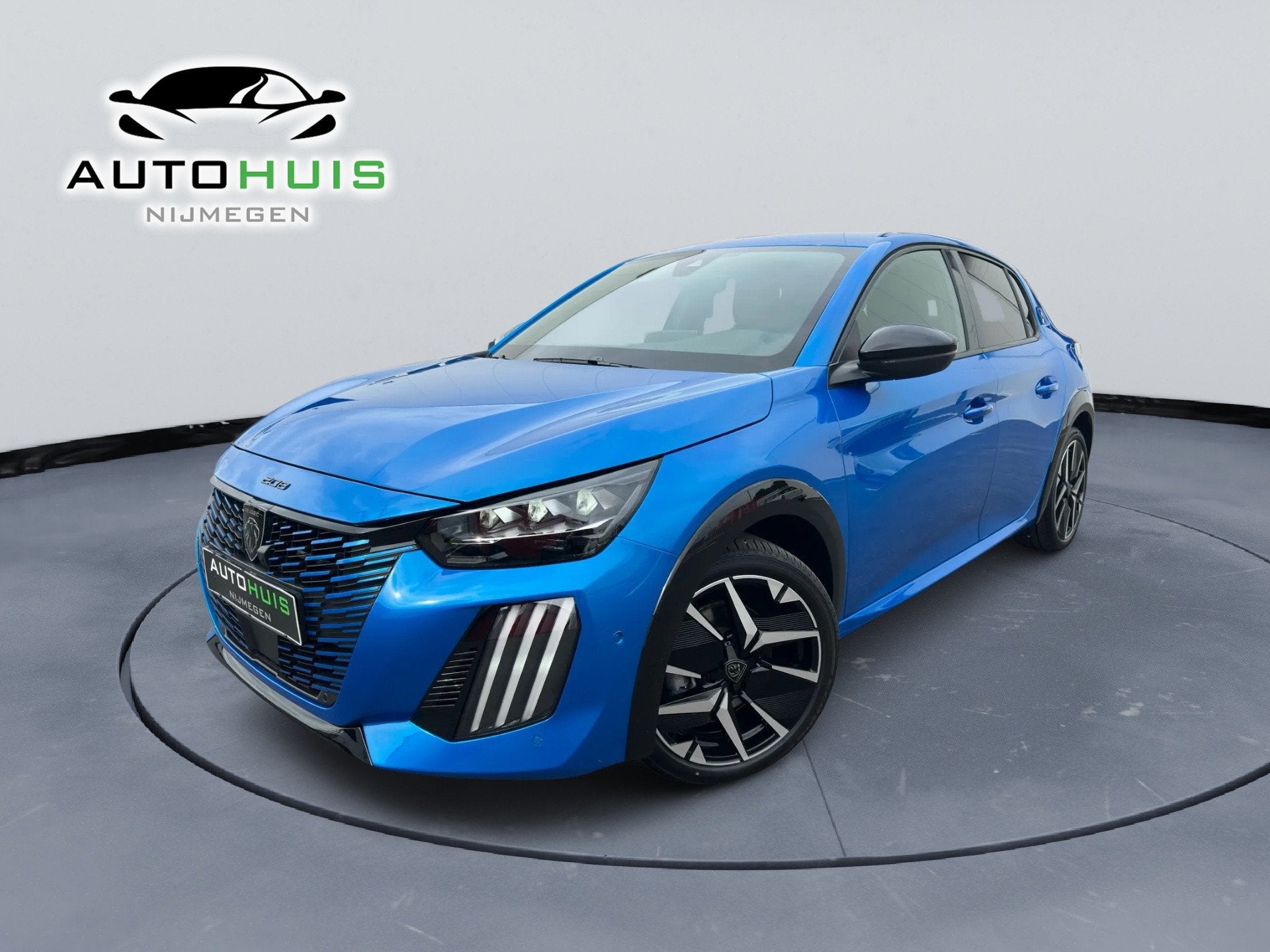 Peugeot 208 Hybrid 145 e-DCS6 GT Line Navigatiesysteem Camer, Auto's, 145 pk, 1203 kg, Gebruikt, Zwart