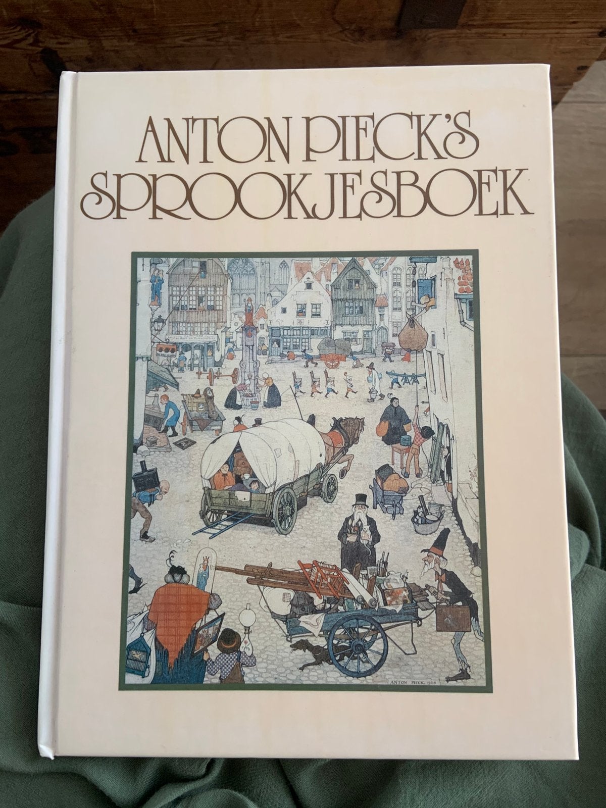 Anton pieck sprookjesboek, Boeken, Ophalen of Verzenden, Zo goed als nieuw