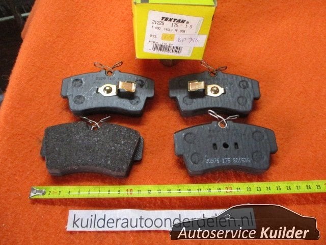 Remblokken voorzijde Opel Monza Omega A Senator A en B BP754, -, -, Opel, Nieuw