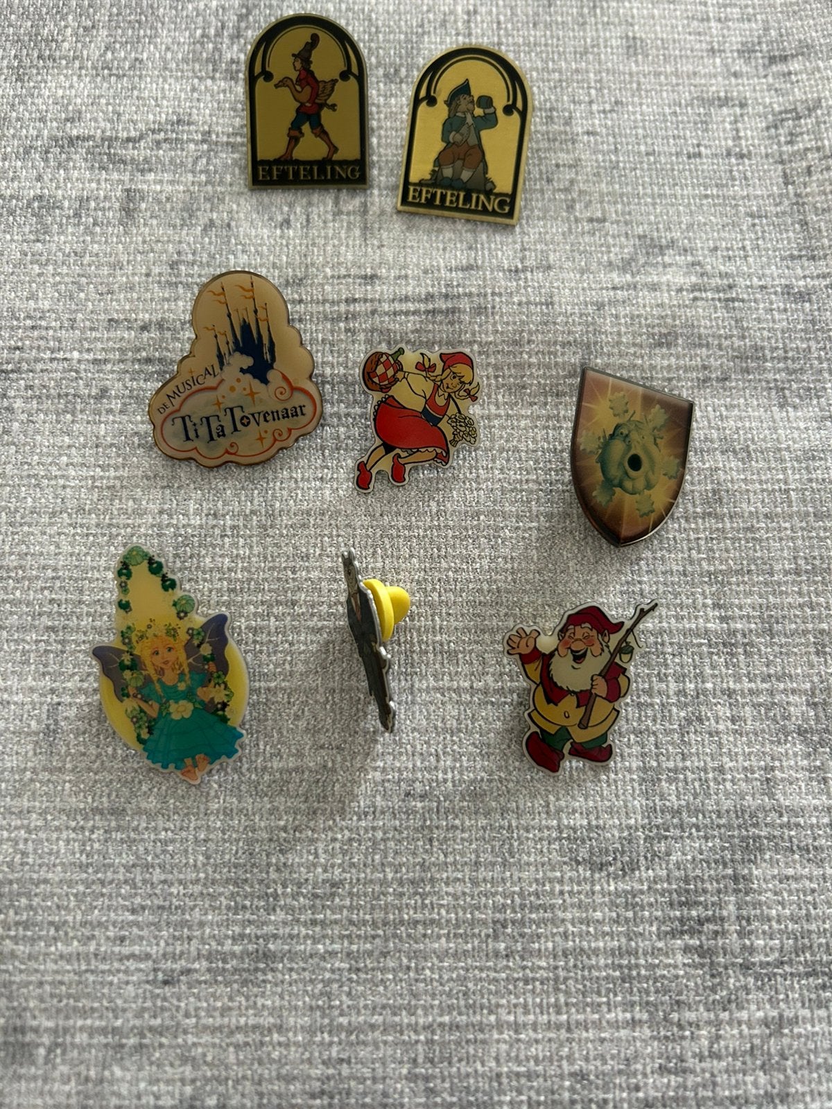 Diverse  Efteling pins, Ophalen of Verzenden, Gebruikt, Overige onderwerpen, Speldje of Pin