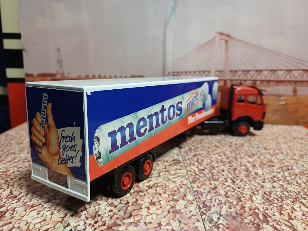 liontoys Mercedes sk powerliner, Ophalen of Verzenden, Zo goed als nieuw, Bus of Vrachtwagen, Lion Toys