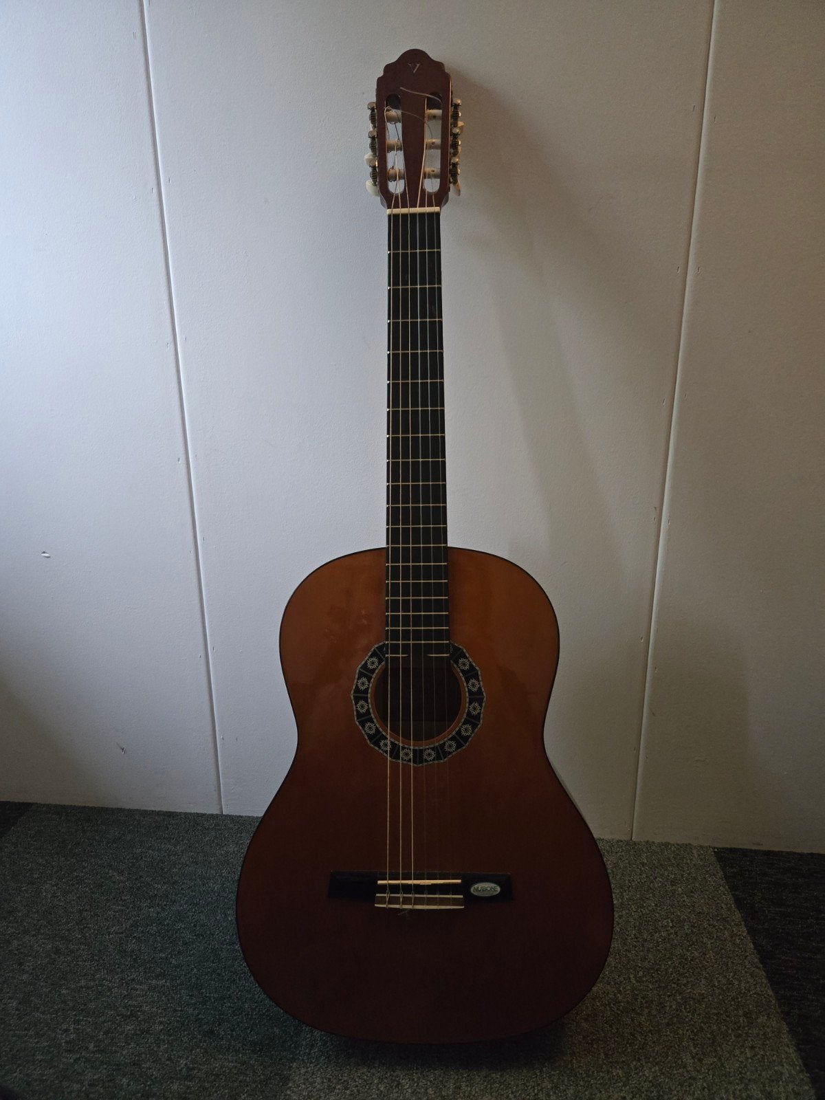 Akoestische gitaar, Ophalen, Klassieke of Spaanse gitaar
