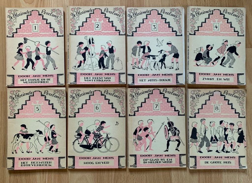 De Bloeiende Perelaar. 8 delen, compleet., Ophalen of Verzenden, Gelezen