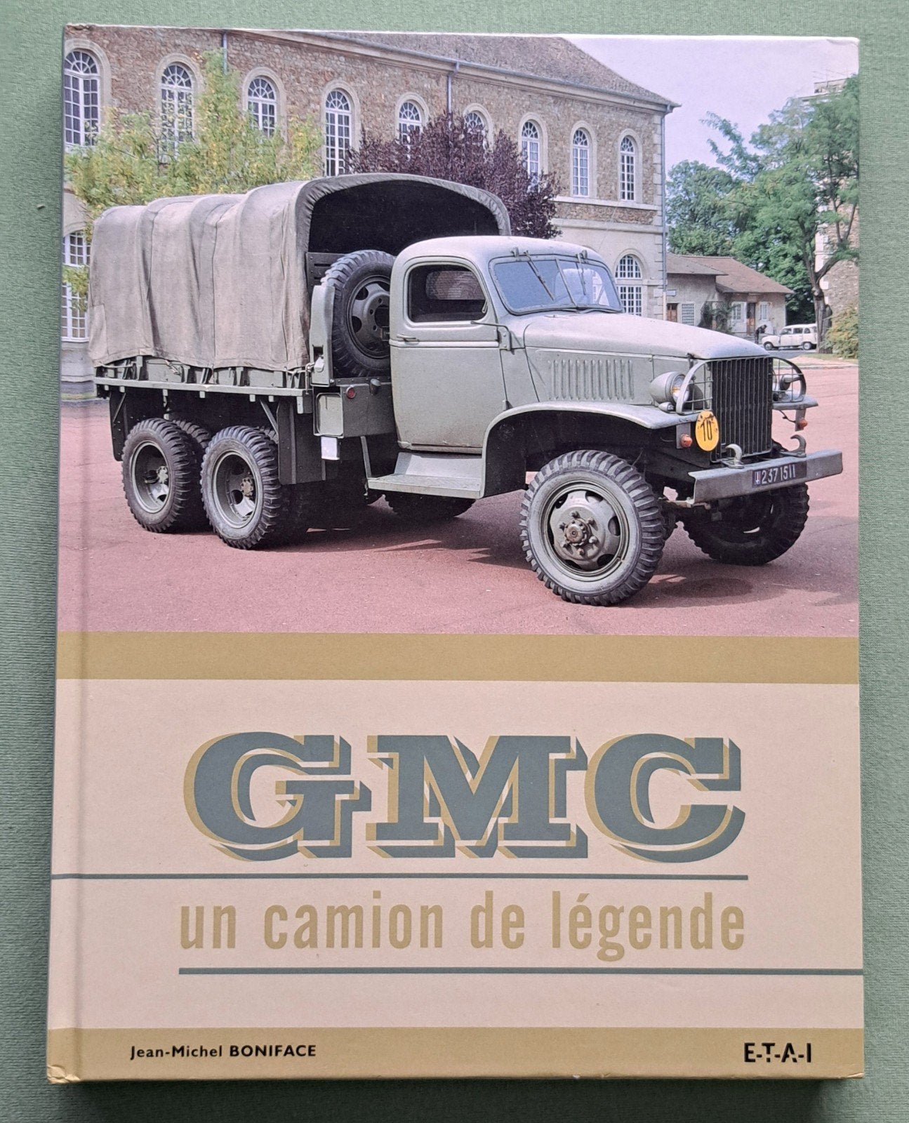 GMC : Un camion de légende - in perfecte(nieuw) staat, Tweede Wereldoorlog, Nieuw, Ophalen of Verzenden, Landmacht